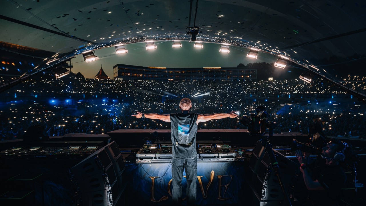 We2 Tomorrowland 2026