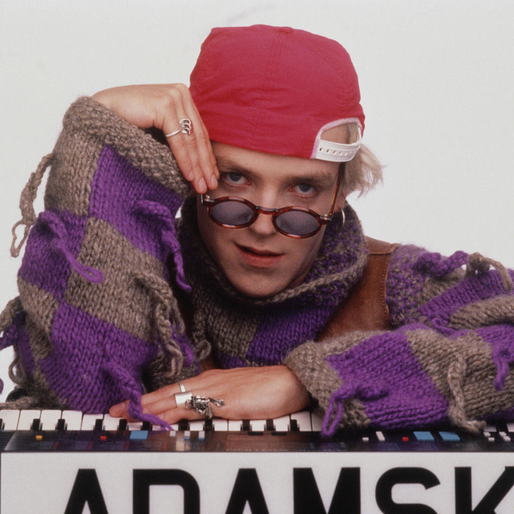 Adamski profilképe