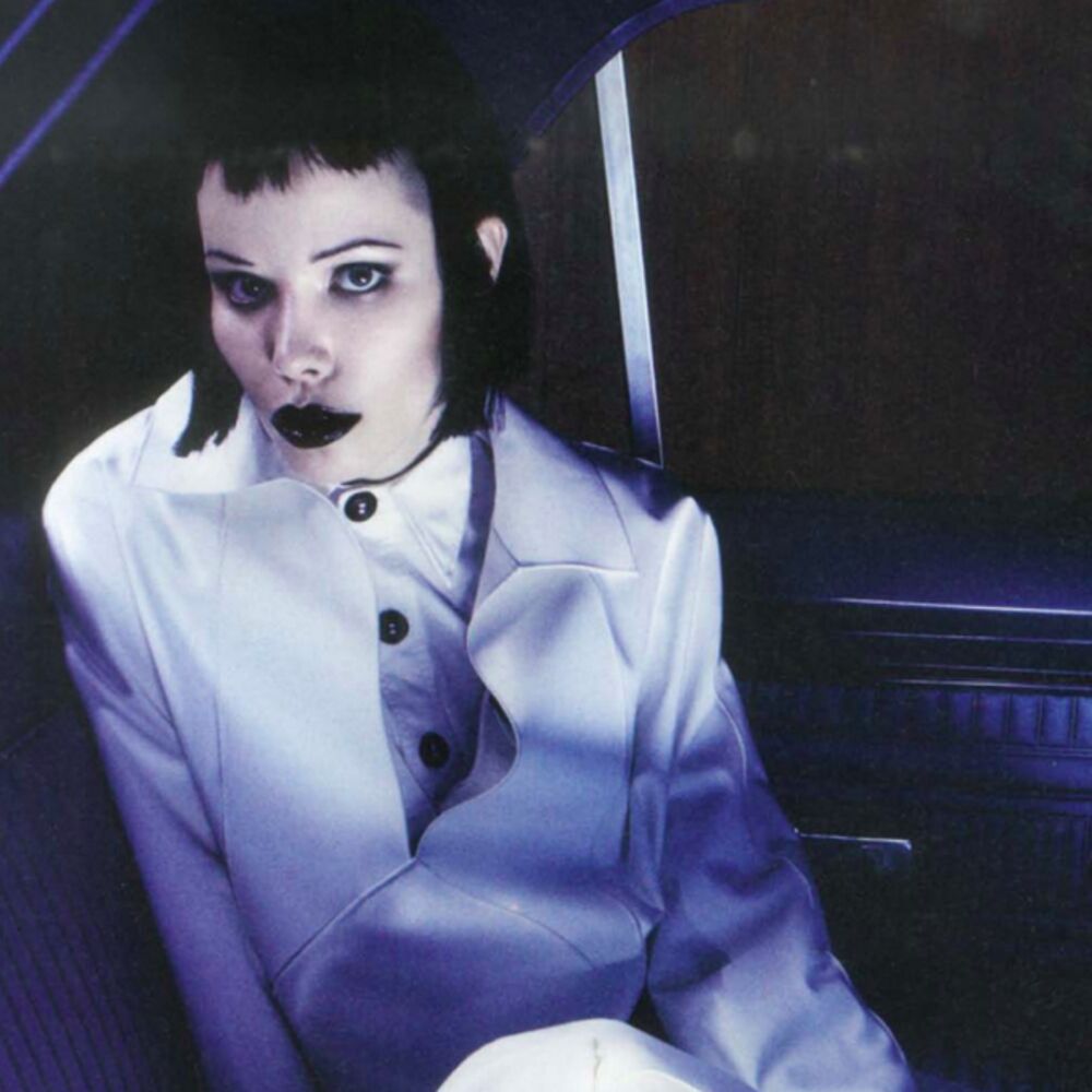 Alice Glass profilképe