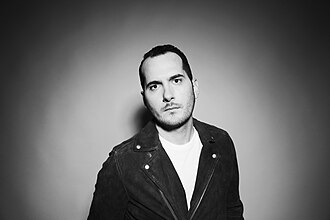 Andrew Bayer profilképe