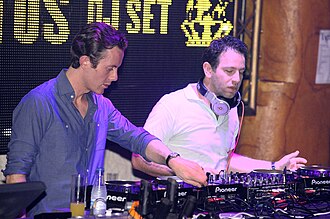 Chase & Status profilképe