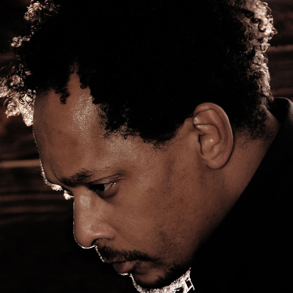 Derrick May profilképe