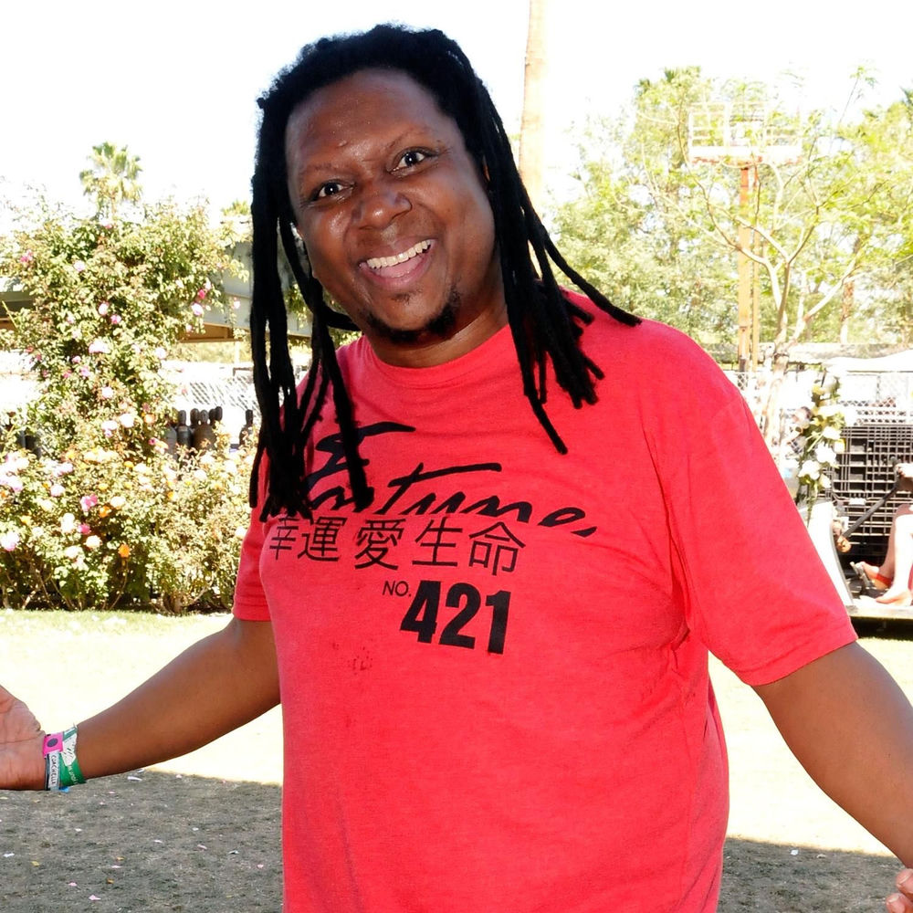 Donald Glaude profilképe