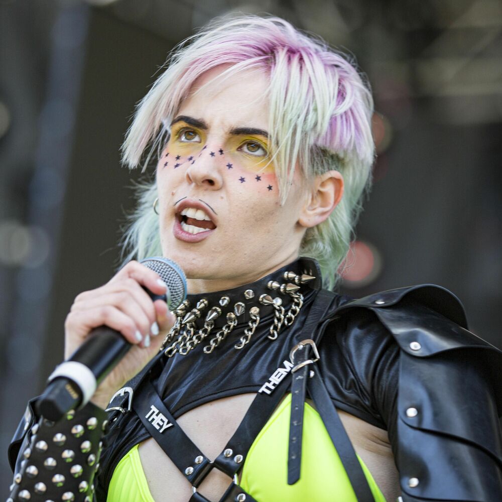 Dorian Electra profilképe
