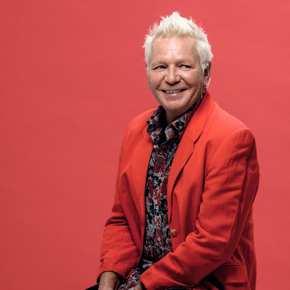 Iva Davies profilképe
