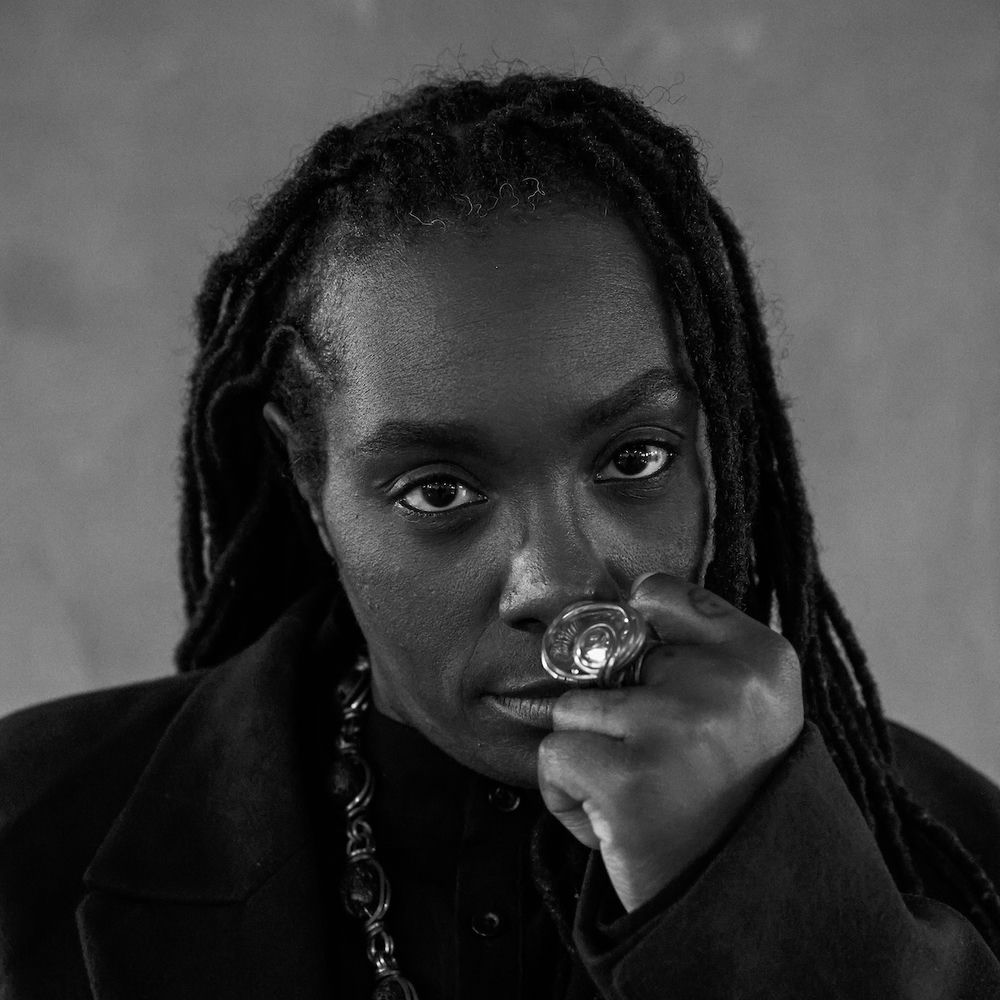 Jlin profilképe