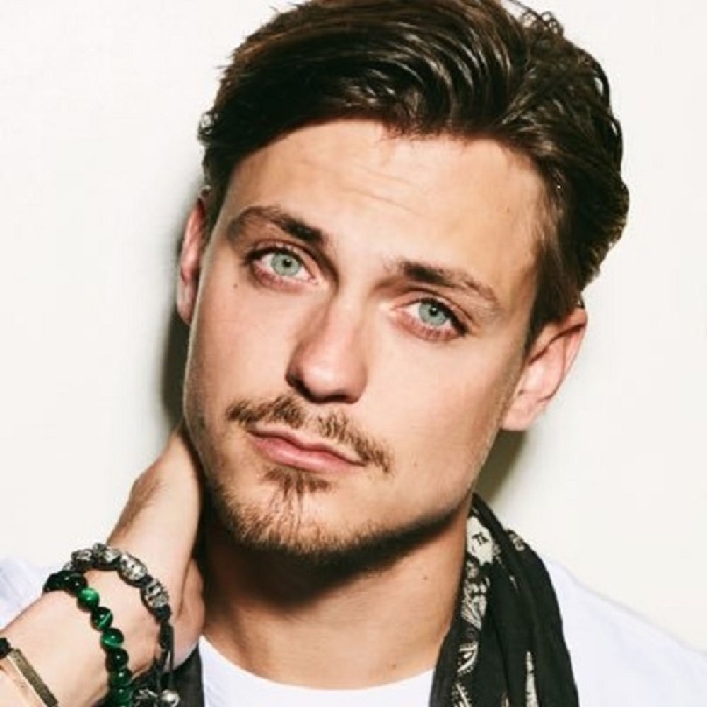 Julian Jordan profilképe