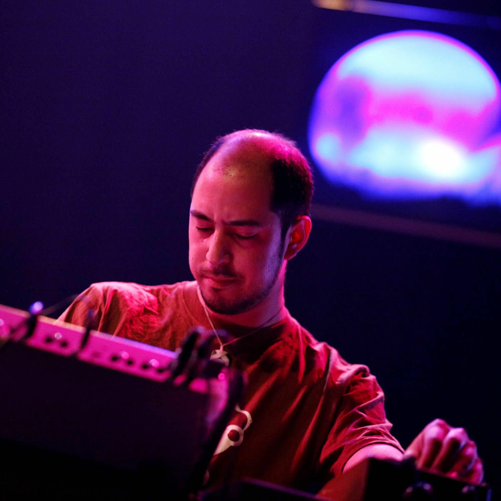 Mark de Clive‐Lowe profilképe