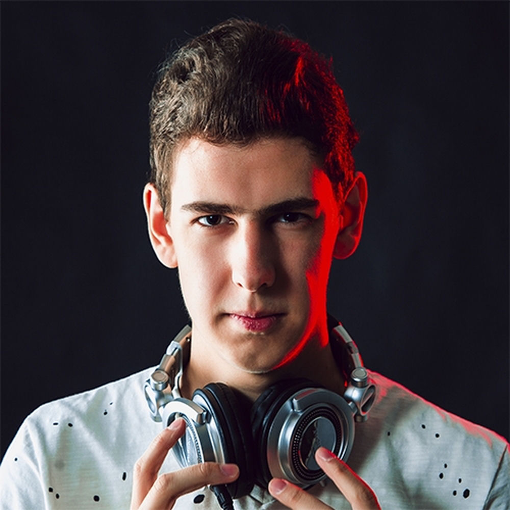 Mix-Roman profilképe