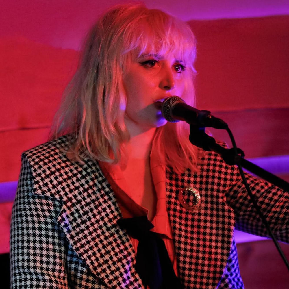 Phebe Starr profilképe