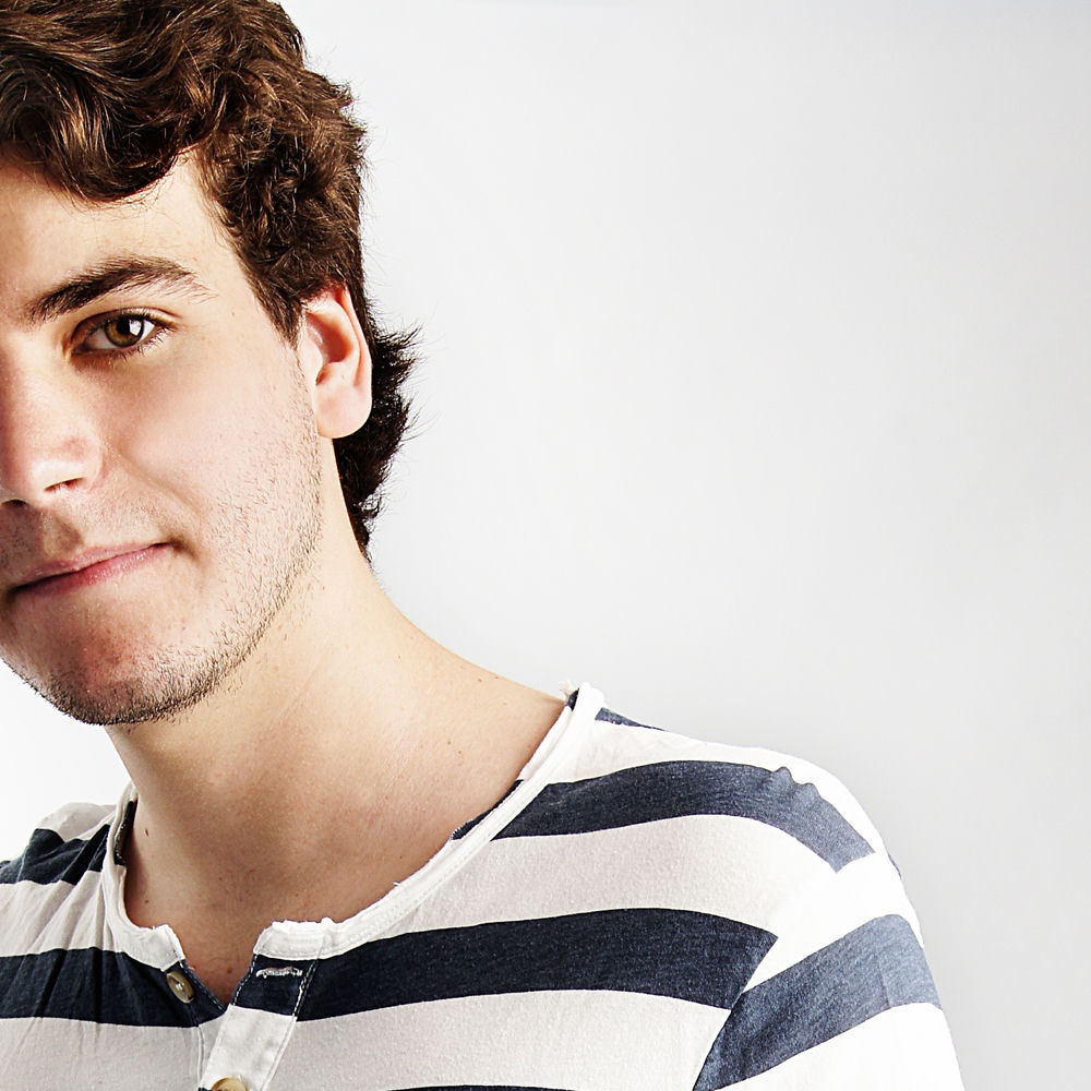 Pierce Fulton profilképe