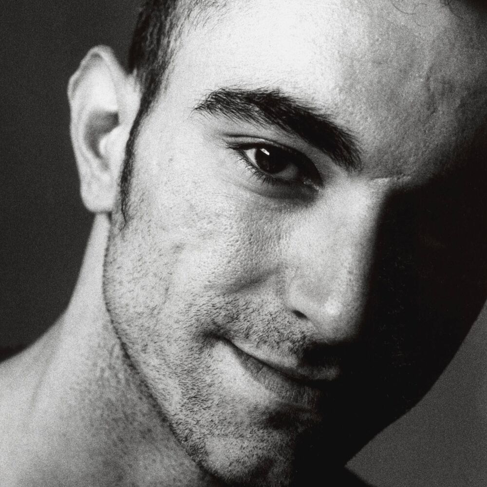 Robert Miles profilképe