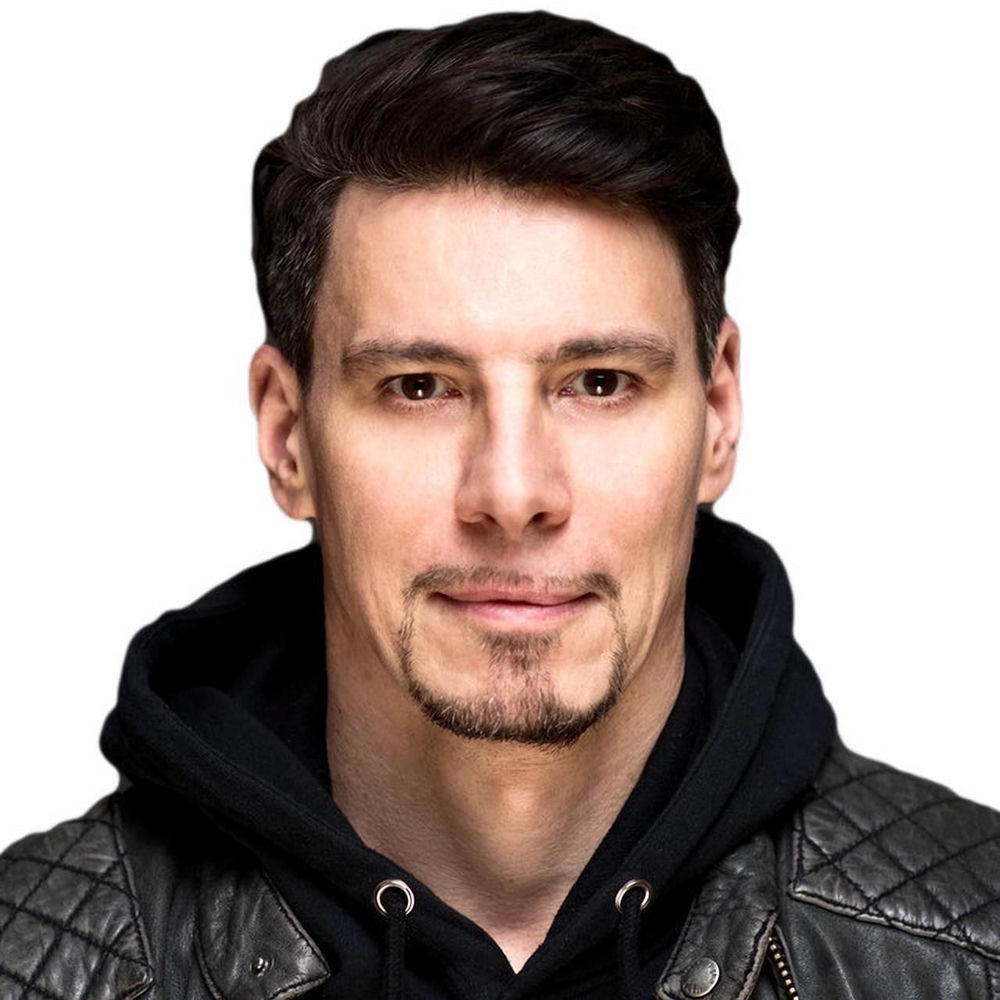 Thomas Gold profilképe