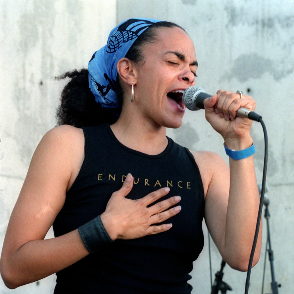 Ursula Rucker profilképe